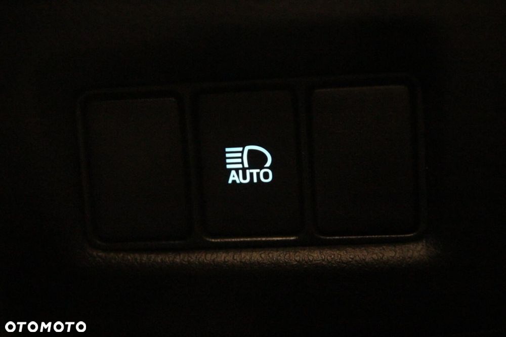 Toyota C-HR Lounge - 9