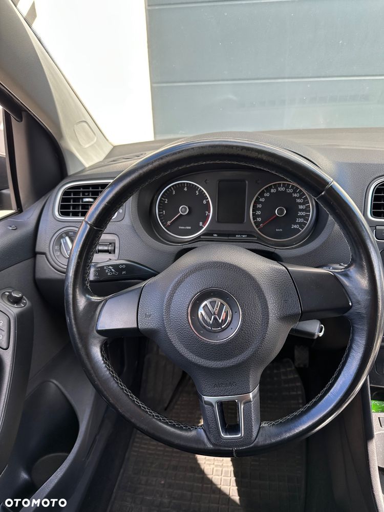 Volkswagen Polo 1.4 Team - 9