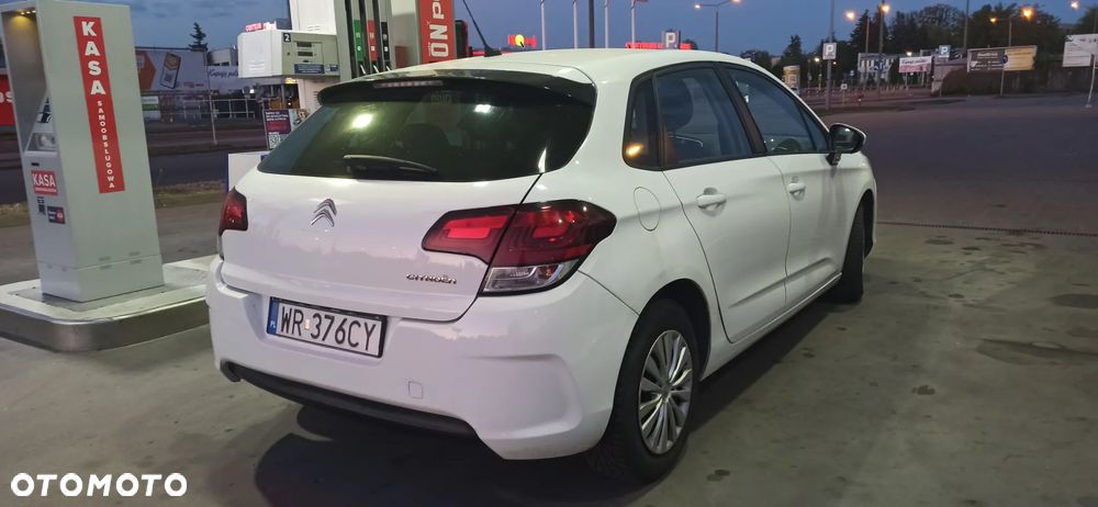 Citroën C4 HDi 90 Attraction - 4