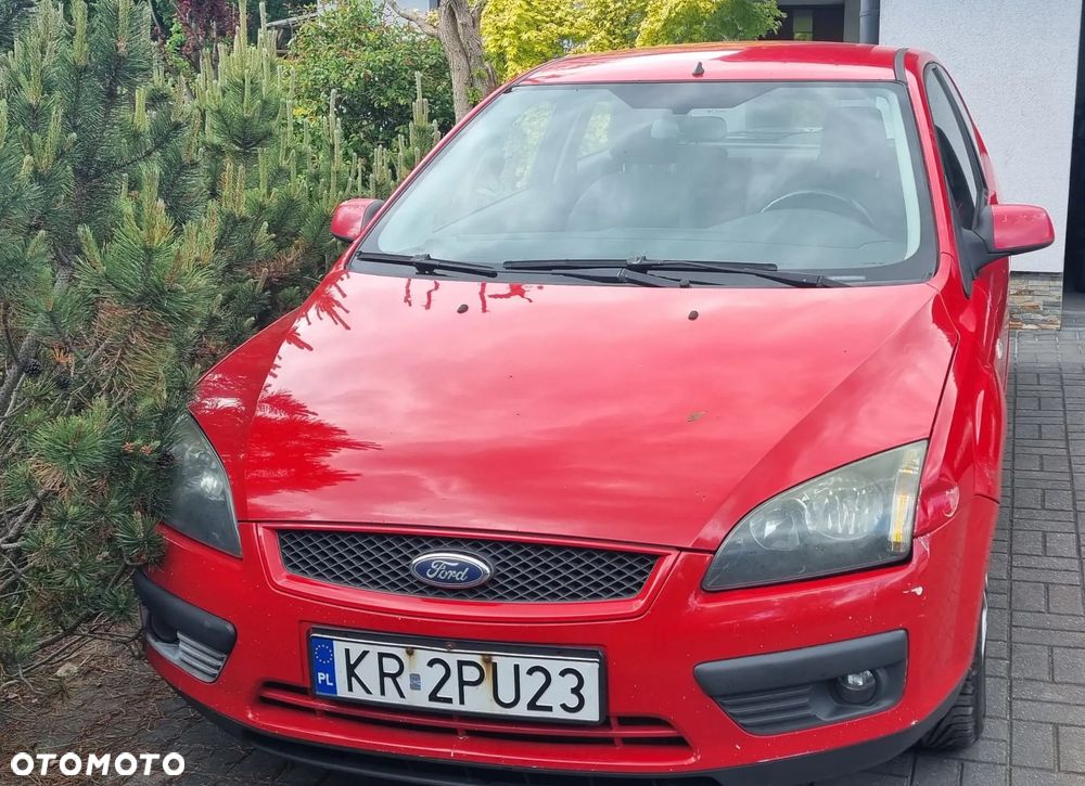 Ford Focus 1.6 TDCi Ambiente DPF - 6