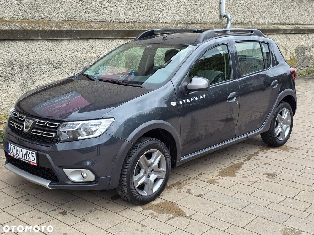 Dacia Sandero TCe 90 Laureate - 1