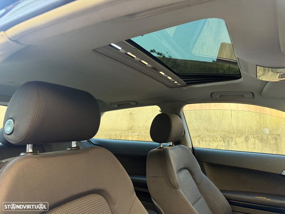 Audi A3 1.6 Sport - 6