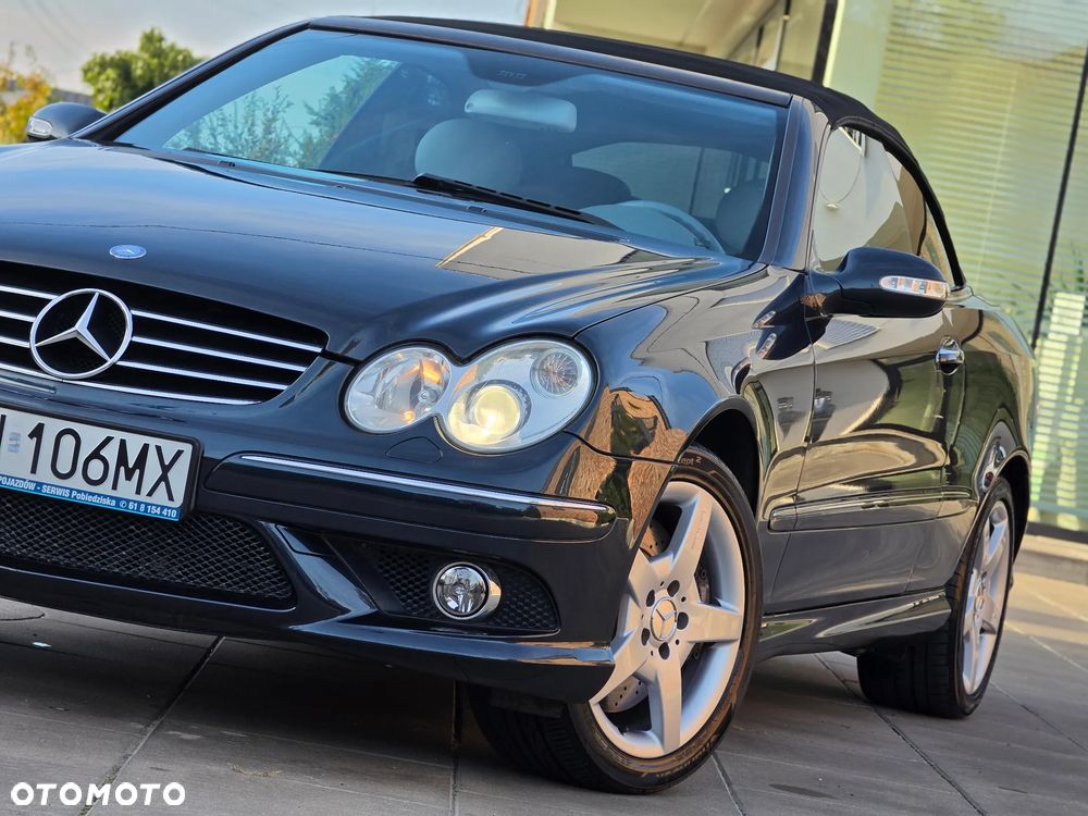 Mercedes-Benz CLK - 23