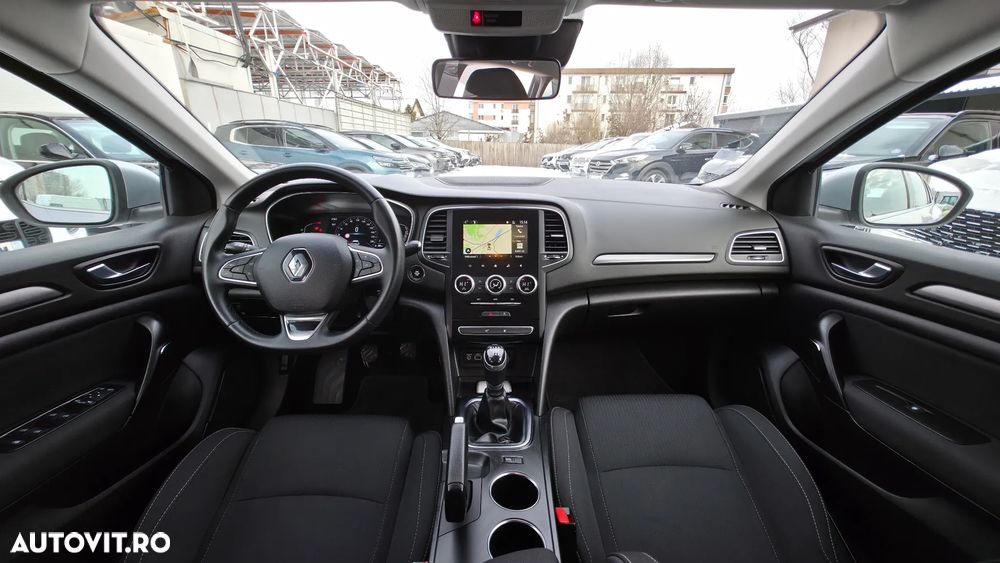 Renault Megane BLUE dCi 115 INTENS - 11