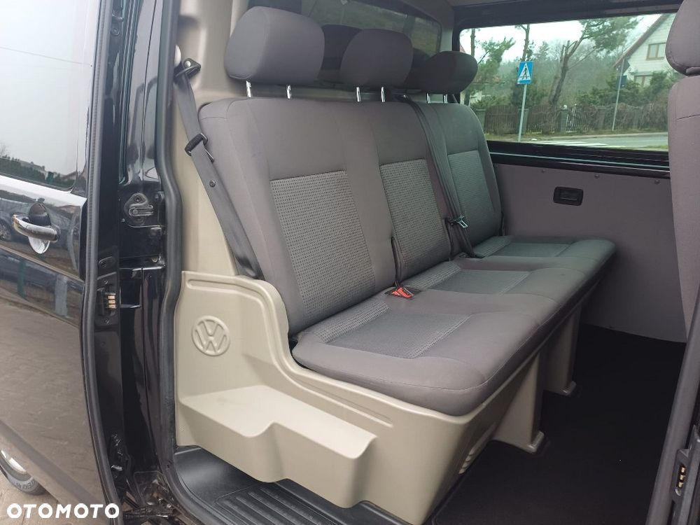 Volkswagen Transporter - 16