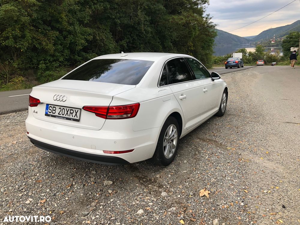 Audi A4 2.0 TDI DPF Ambiente - 4