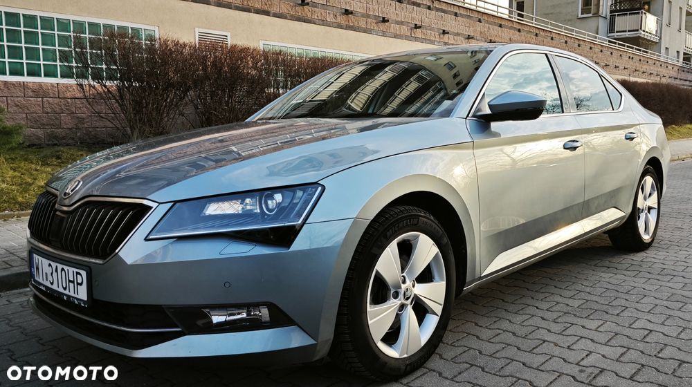 Skoda Superb 2.0 TSI Ambition DSG - 1