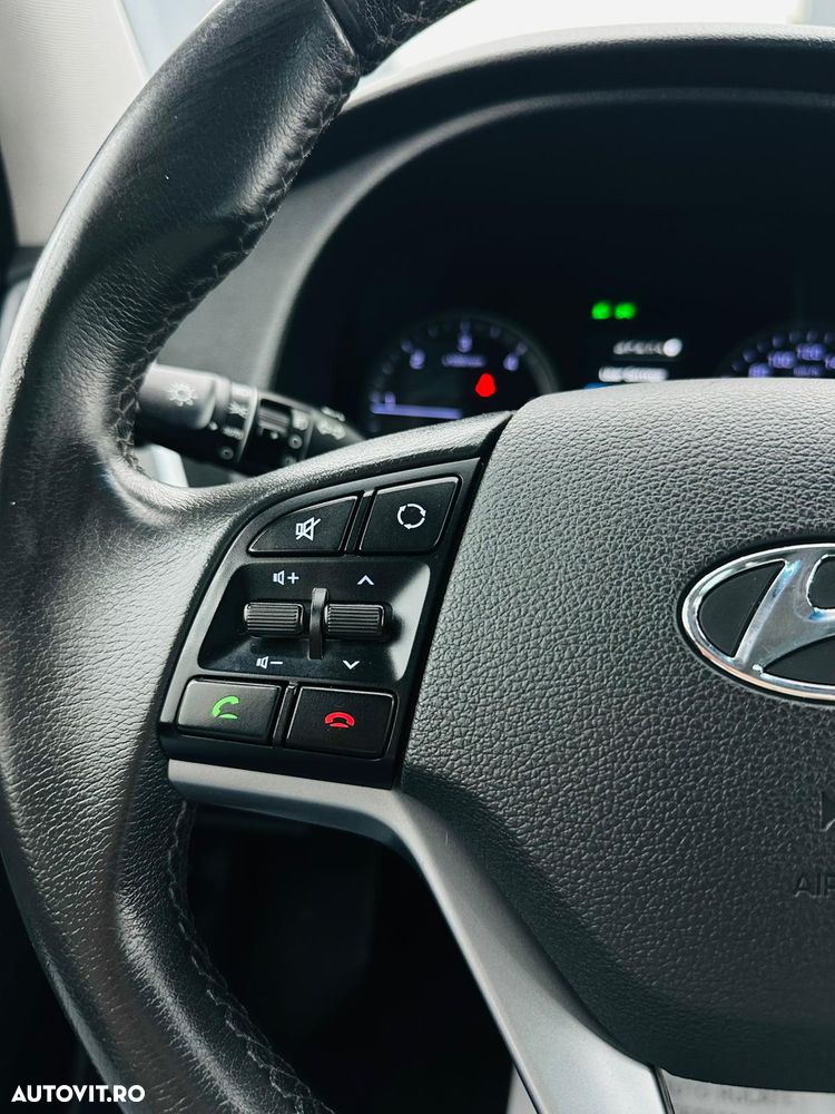 Hyundai Tucson blue 1.7 CRDi 2WD Passion Plus - 29