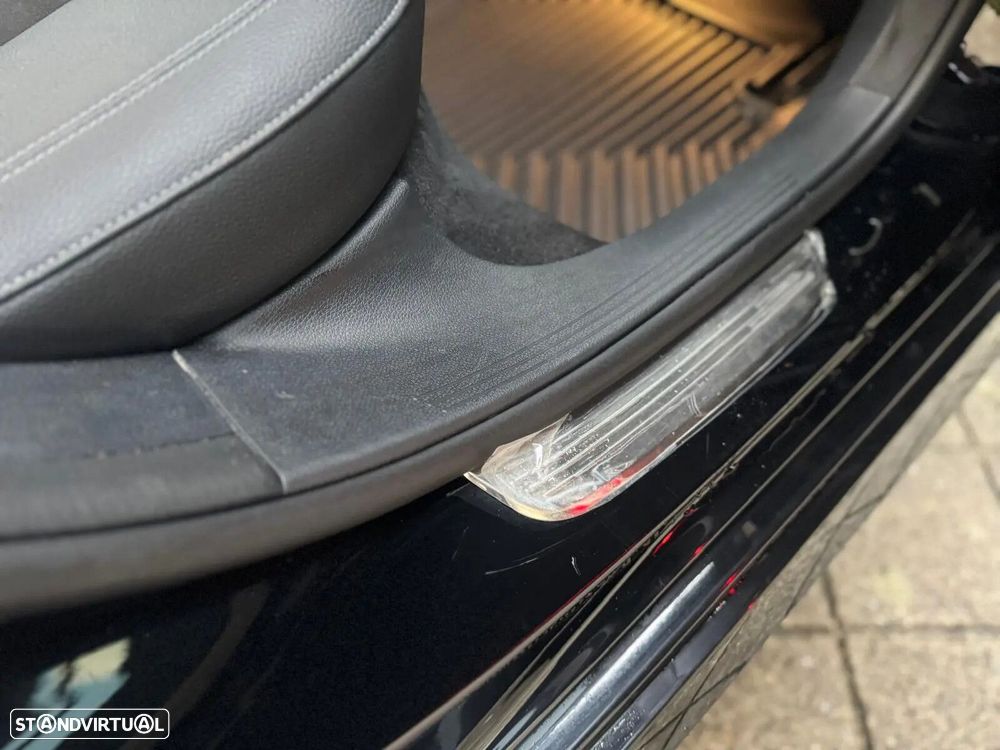 Mercedes-Benz E 300 - 15