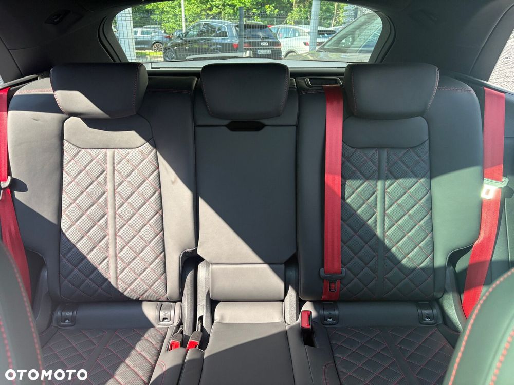 Audi SQ8 TFSI Quattro Tiptronic - 16