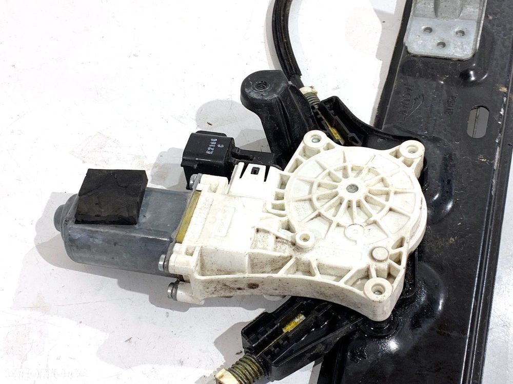 PODNOŚNIK SZYBY PRAWY PRZÓD  JAGUAR F-PACE (X761) 2015 - 2022 2.0 TD4 AWD 132 kW [180 KM] olej - 3