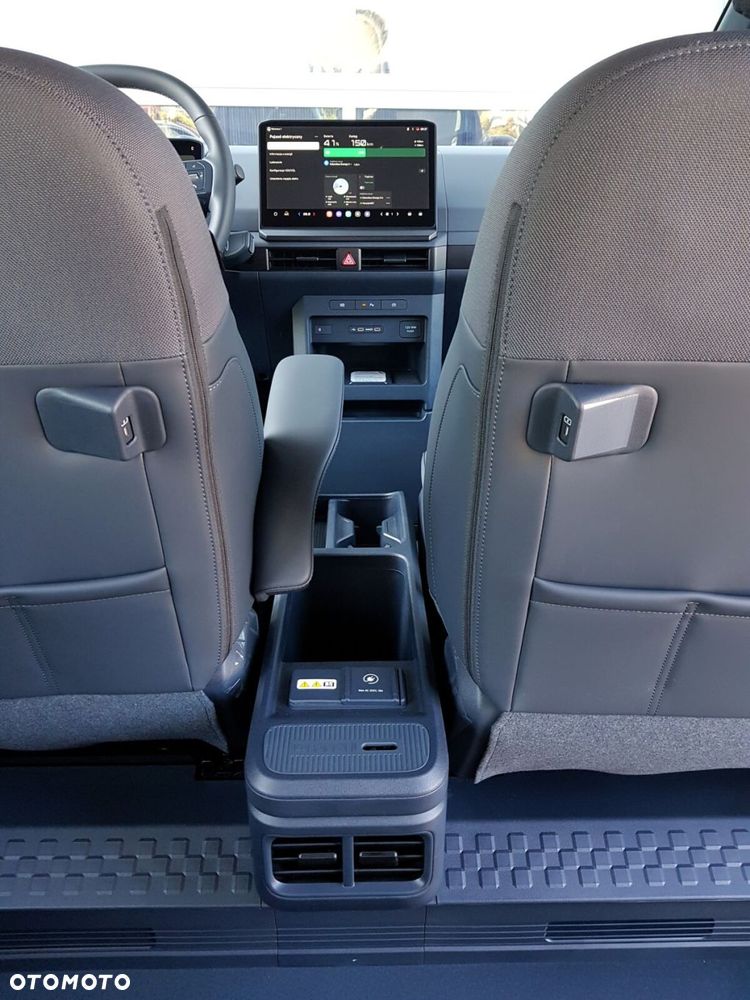 Kia PV5 71.2kWh - 30