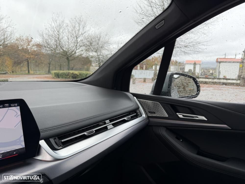 BMW 218 Active Tourer i Pack M Auto - 26