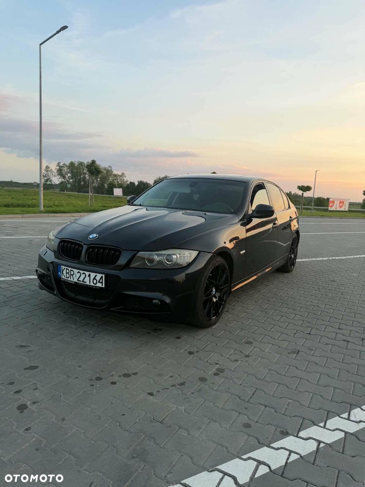 BMW Seria 3 320i - 3