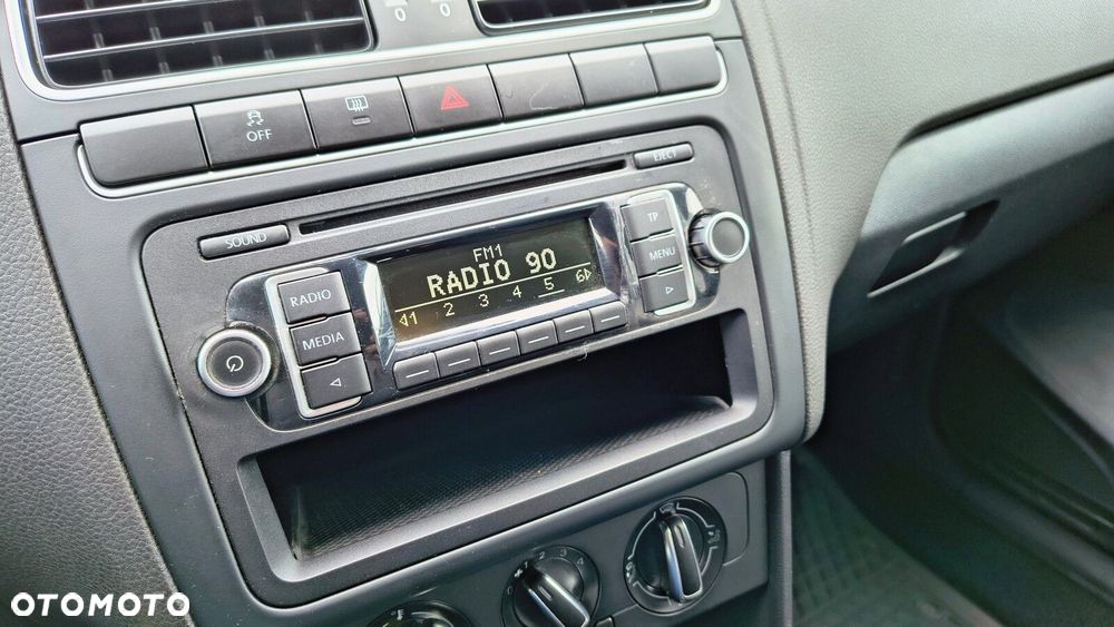 Volkswagen Polo - 15