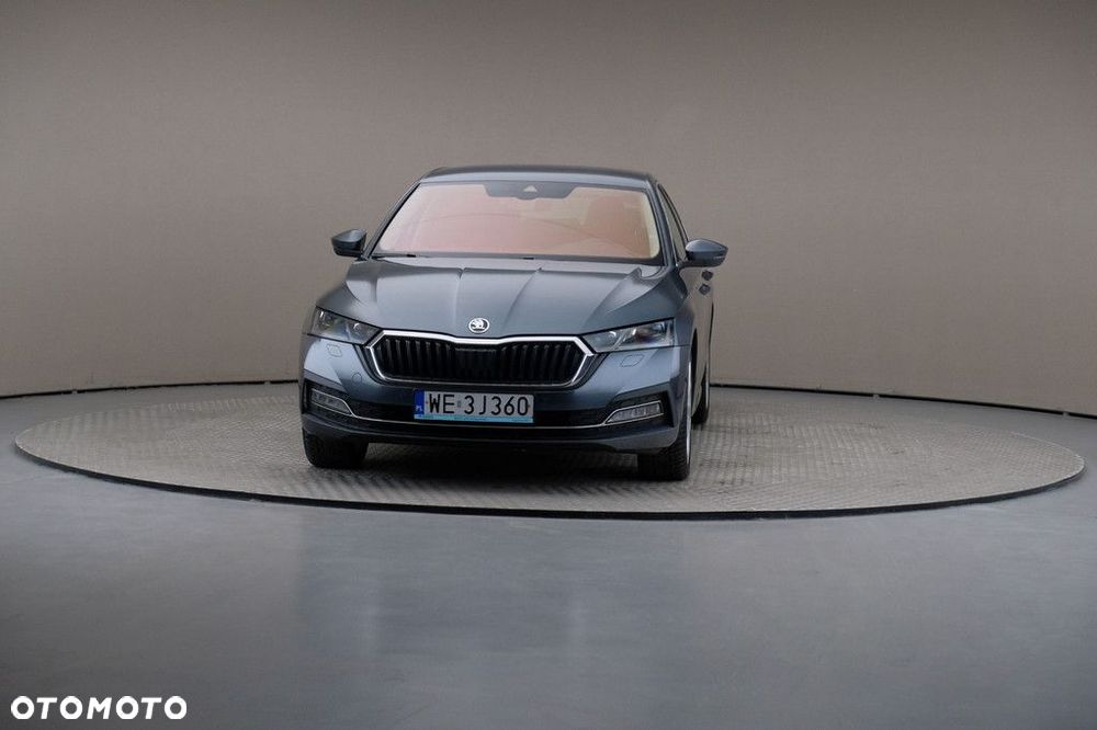 Skoda Octavia - 3