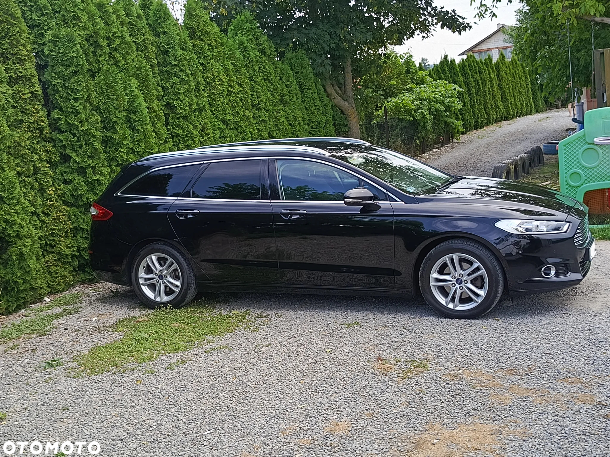 Ford Mondeo Turnier 2.0 EcoBlue Titanium - 24