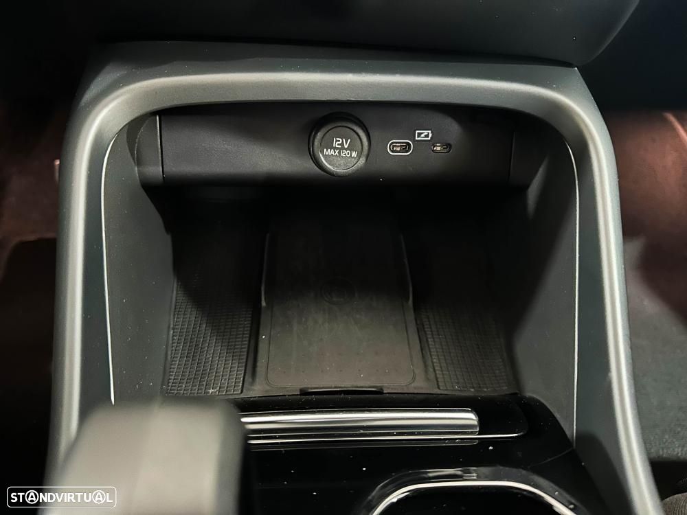 Volvo C40 Recharge Single Motor Plus - 17