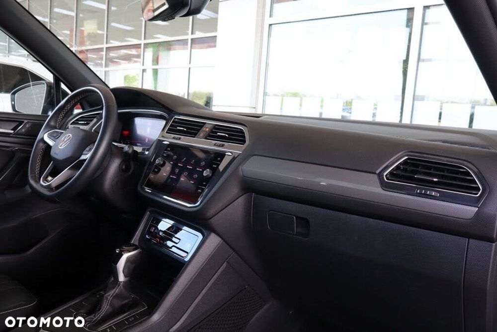 Volkswagen Tiguan - 21