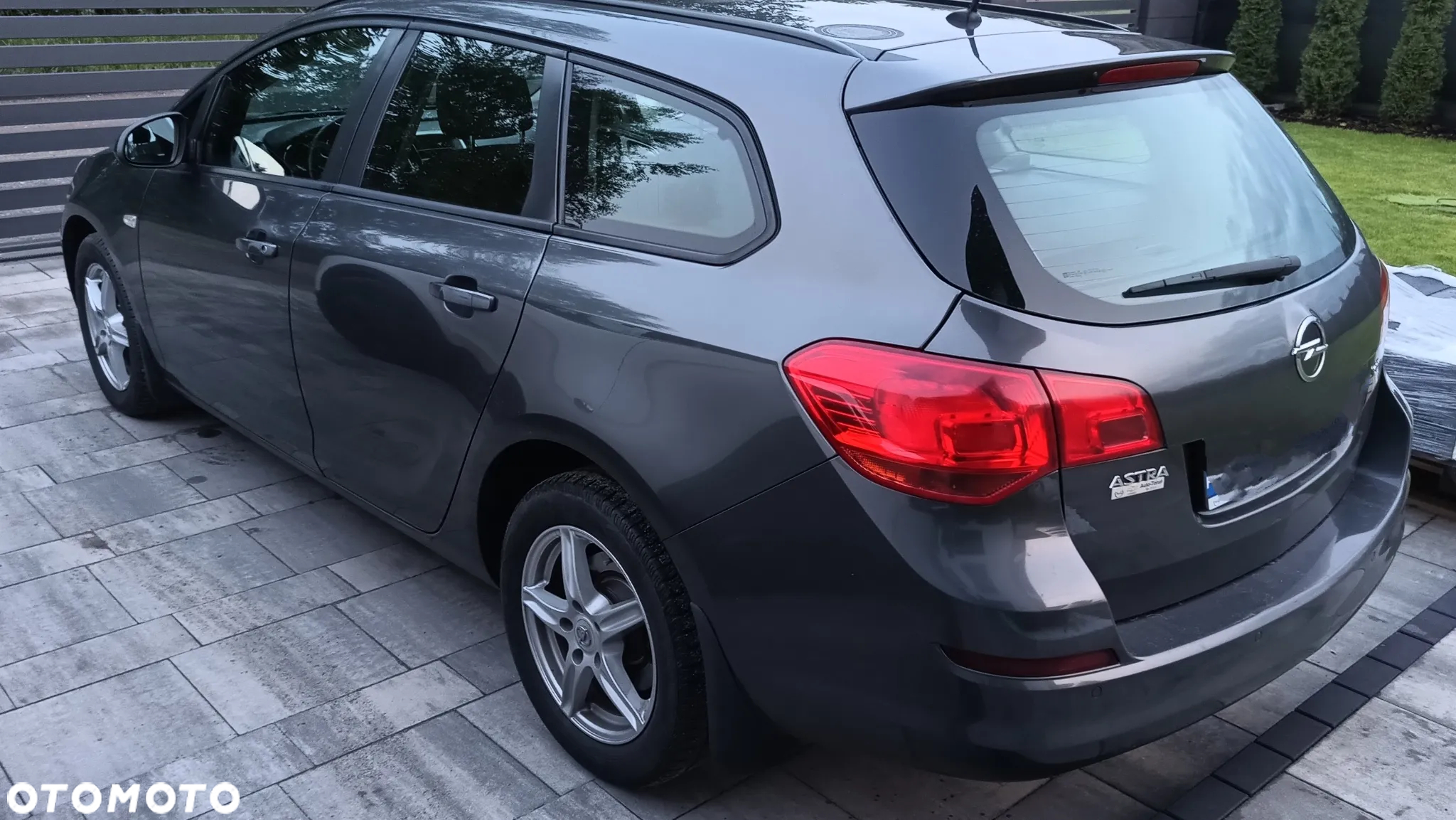 Opel Astra - 4