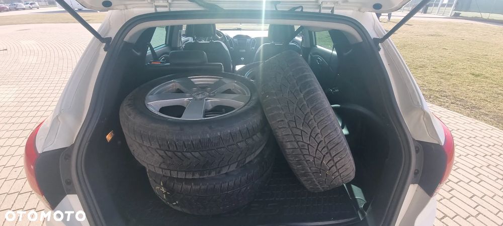 Hyundai ix35 2.0 CRDi Premium - 22