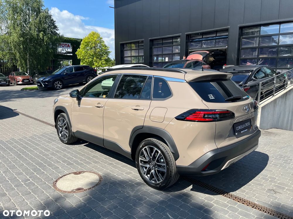 Toyota Corolla Cross 2.0 Hybrid Comfort - 2