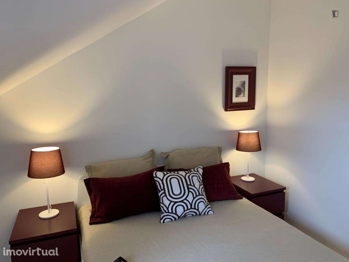 Apartamento com 2 quartos - localizado em Linda-a-Velha Lisbon - Grande imagem: 4/15