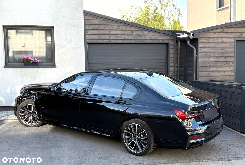 BMW Seria 7 740Ld xDrive sport - 9