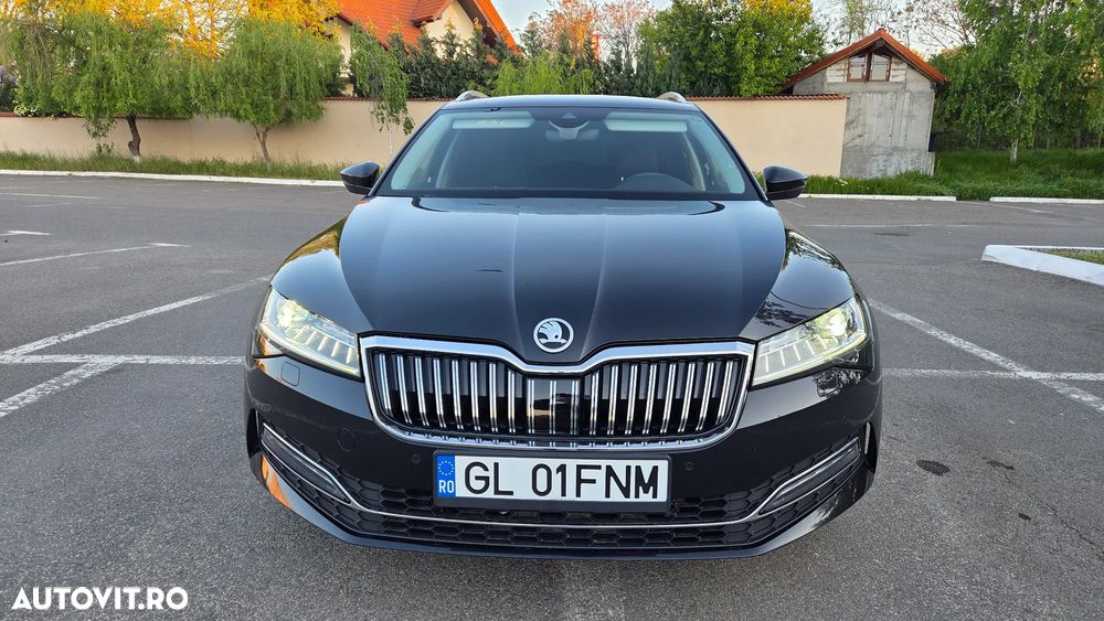 Skoda Superb 2.0 TDI DSG Style - 1