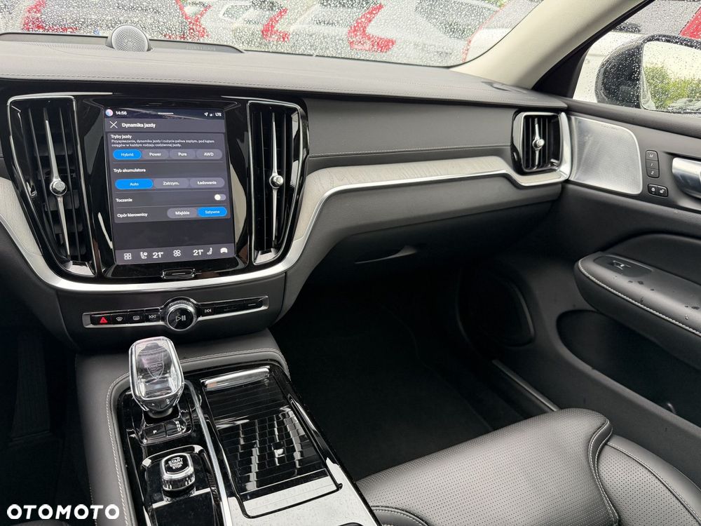 Volvo S60 T8 Recharge AWD Ultimate Dark - 15