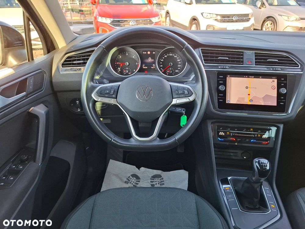 Volkswagen Tiguan 2.0 TDI SCR Life - 16