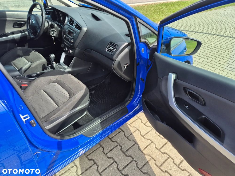 Kia Ceed 1.4 CRDi 90 Spirit - 14