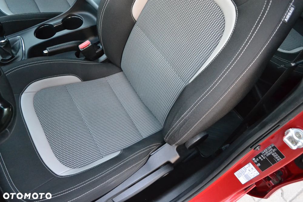 Kia Ceed 1.6 GDI Platinum Edition - 37