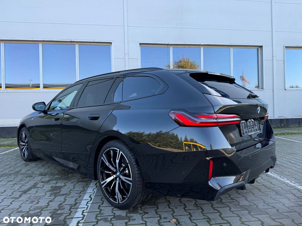 BMW Seria 5 520d xDrive Touring - 14