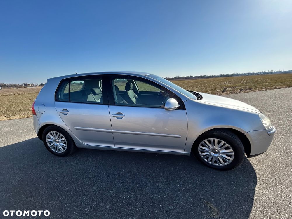Volkswagen Golf 1.9 TDI Comfortline - 7