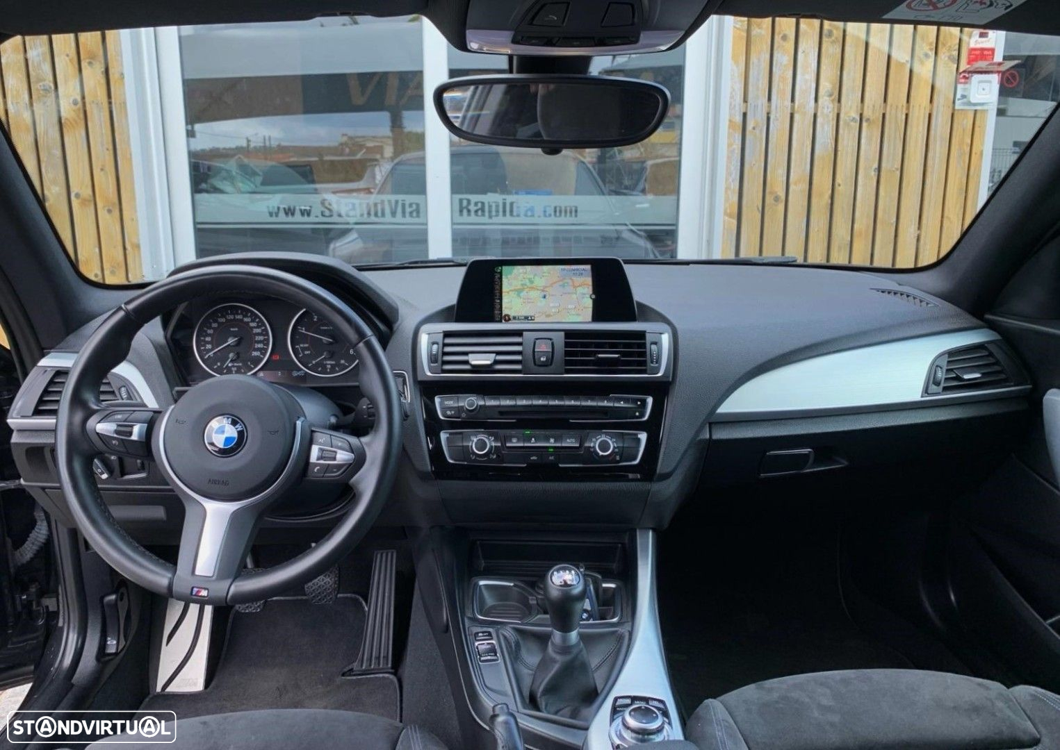 BMW 218 - 8