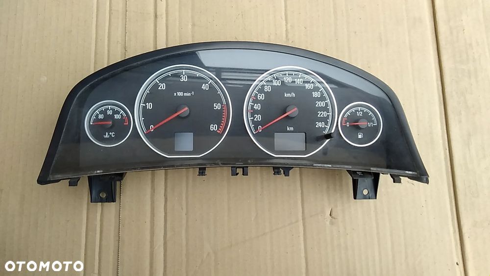 OPEL VECTRA C LICZNIK ZEGAR 1,9 - 1