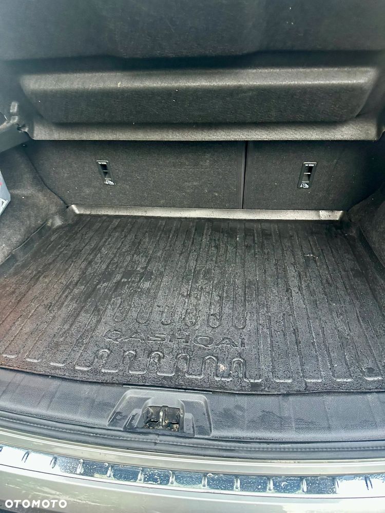Nissan Qashqai 1.3 DIG-T N-Connecta - 12