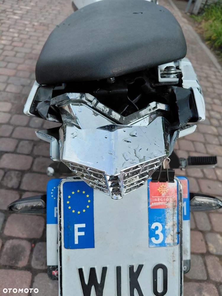 Yamaha XJ - 22