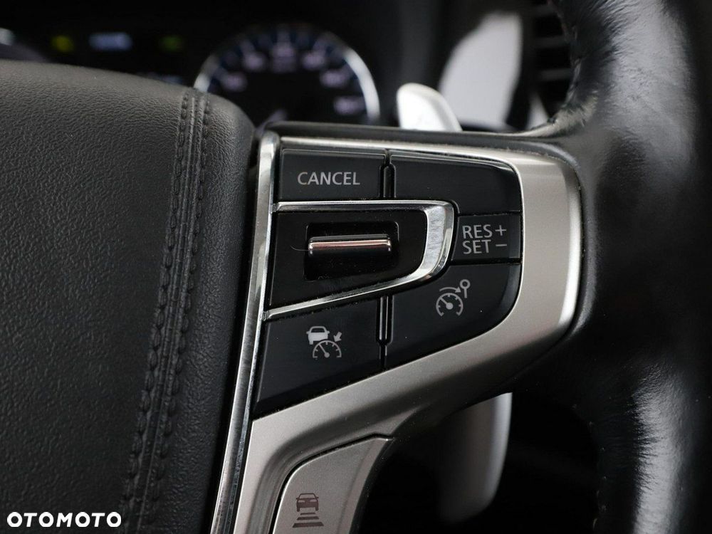 Mitsubishi Outlander Instyle NAVI - 32