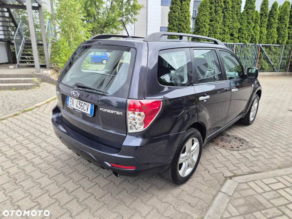 Subaru Forester 2.0 XE NAV Euro5 - 4