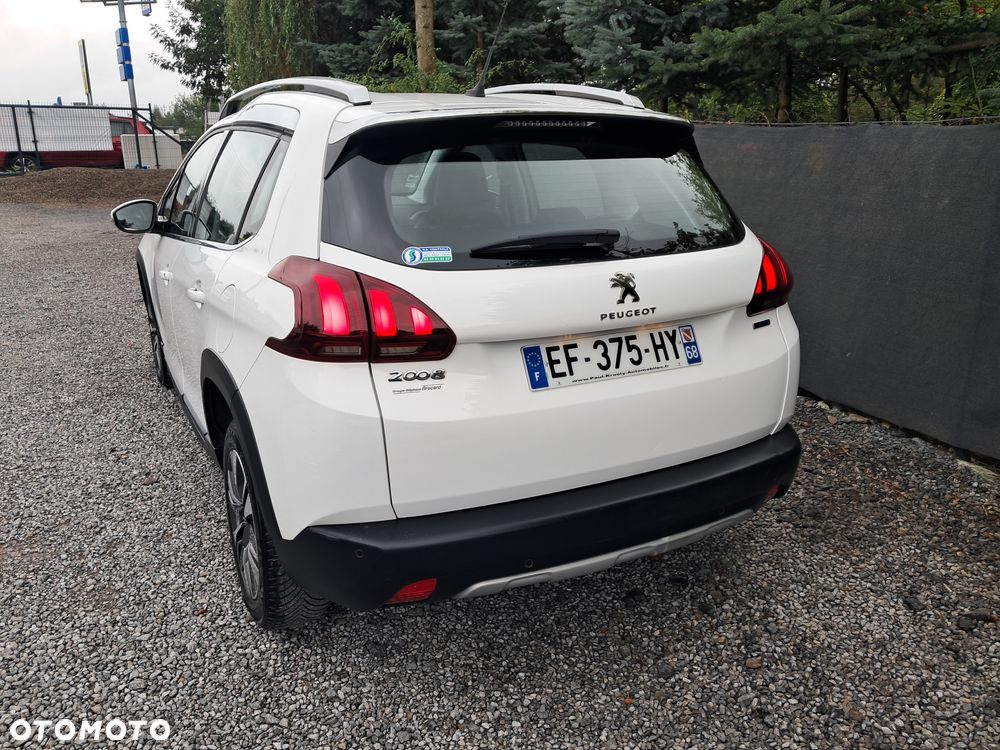 Peugeot 2008 1.6 BlueHDi Allure - 29