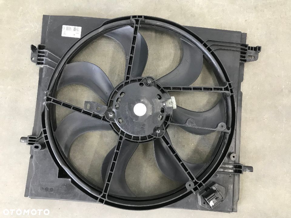 Wentylator chłodnicy Nissan Qashqai J11 X-trail T32 13-21r. 1.5 dCi 1.6 dCi DIG-T obudowa 214814be0a - 4