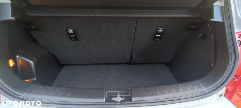 Suzuki Swift 1.2 Premium - 25