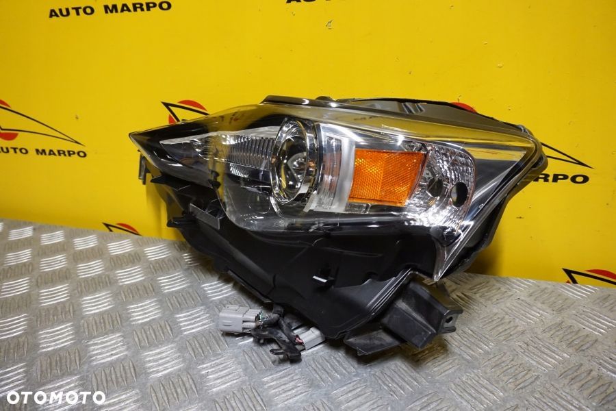 LEXUS IS IS250 IS350 2013 - LAMPA REFLEKTOR XENON LEWA USA - 4