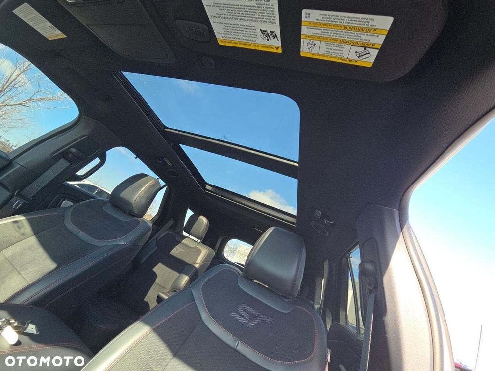 Ford Explorer EcoBoost Plug-in Hybrid ST-LINE - 5