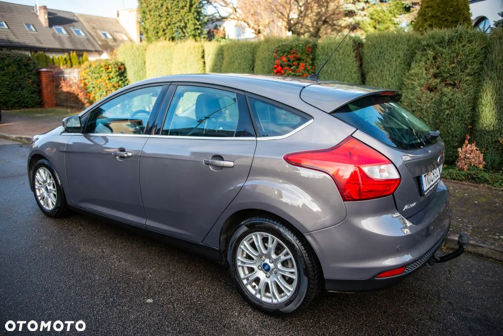 Ford Focus 2.0 TDCi DPF Style+ - 5