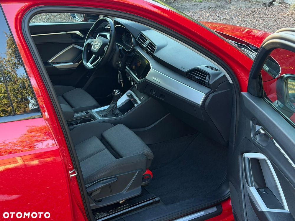Audi Q3 35 TFSI Advanced S tronic - 21