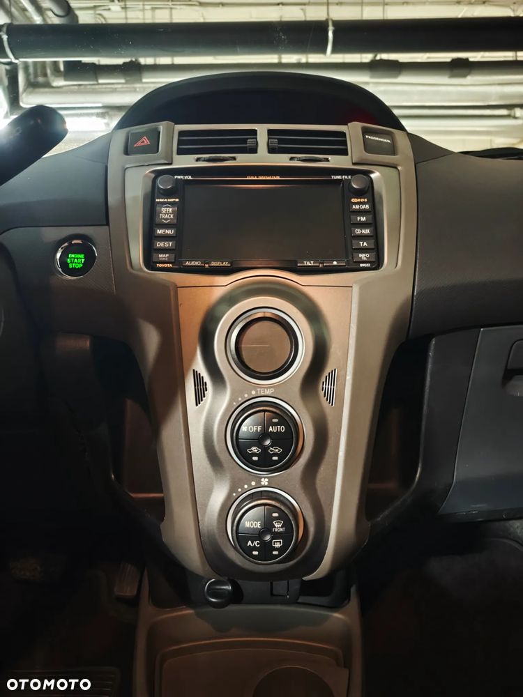 Toyota Yaris 1.33 VVT-i Multi Mode Executive - 15