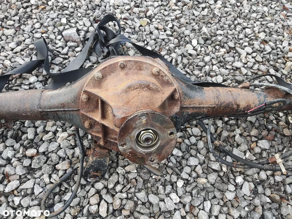 BELKA OŚ OŚKA TYŁ TYLNA MOST KOMPLETNA MITSUBISHI L200 III 2.5 DIESEL 01-06 - 7